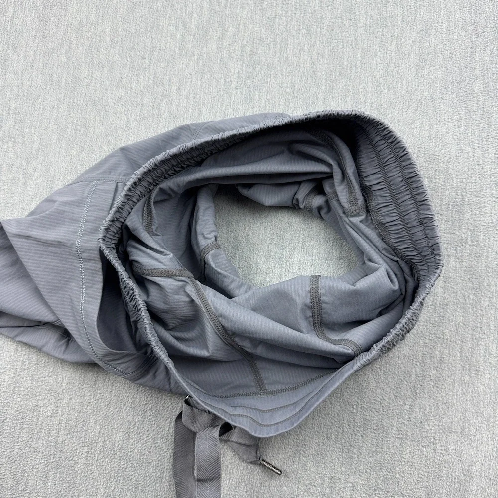 Lululemon Shorts Womens 4 Gray Dance Studio Cuffed Athletic Unlined Training Gym